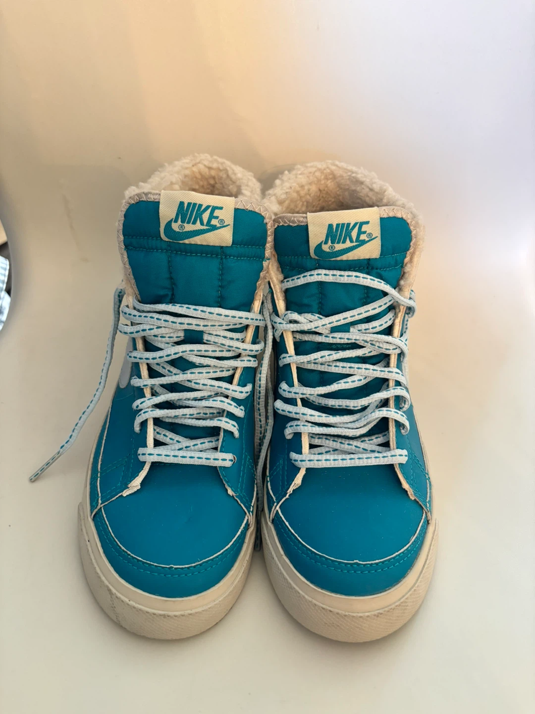Brand New Nike Blazer Mid Sherpa Lined Sneakers