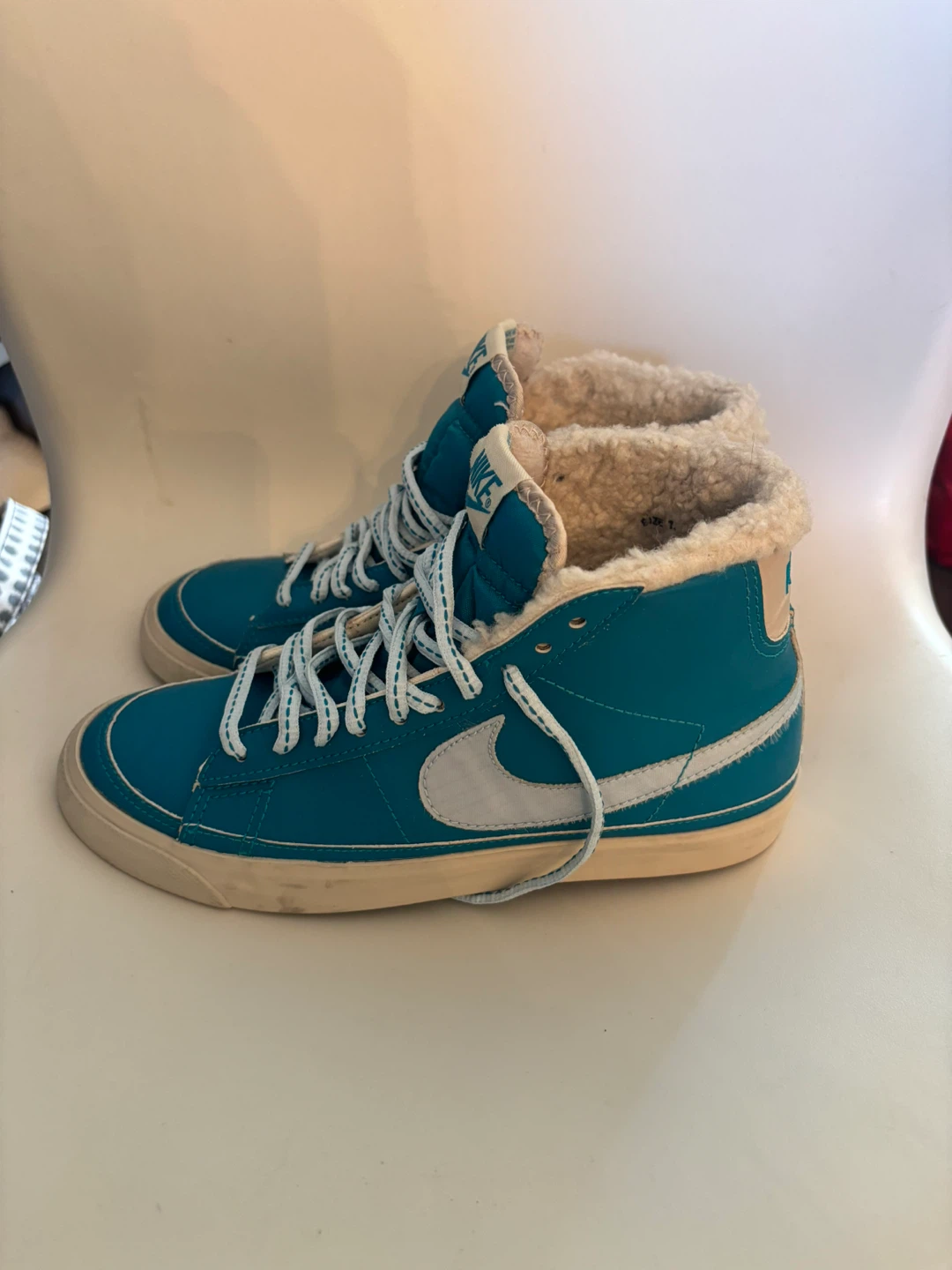 Brand New Nike Blazer Mid Sherpa Lined Sneakers - photo 2