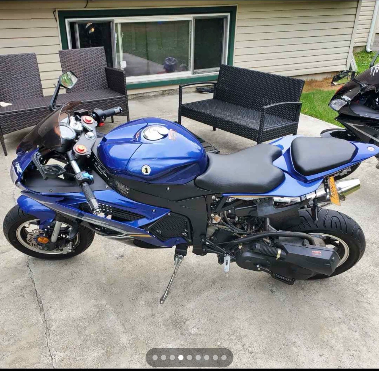 Blue Sport Scooter Motorcycle dong fang 2020