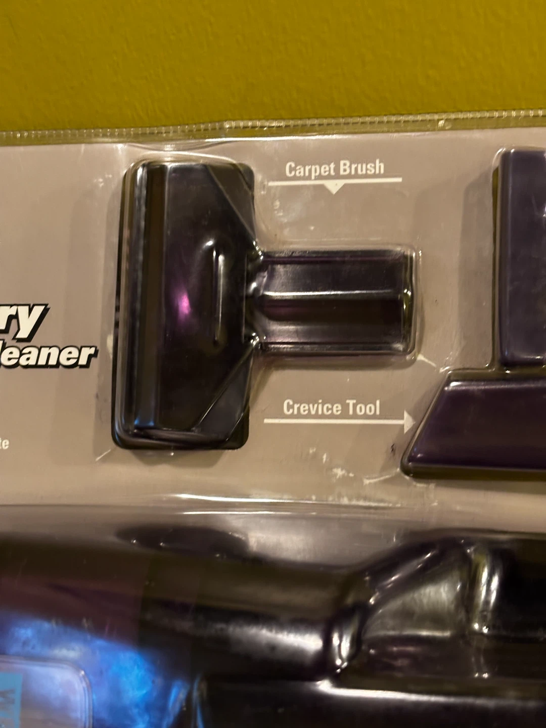1st Auto 12 Volt Wet & Dry Car Vacuum Cleaner - photo 3