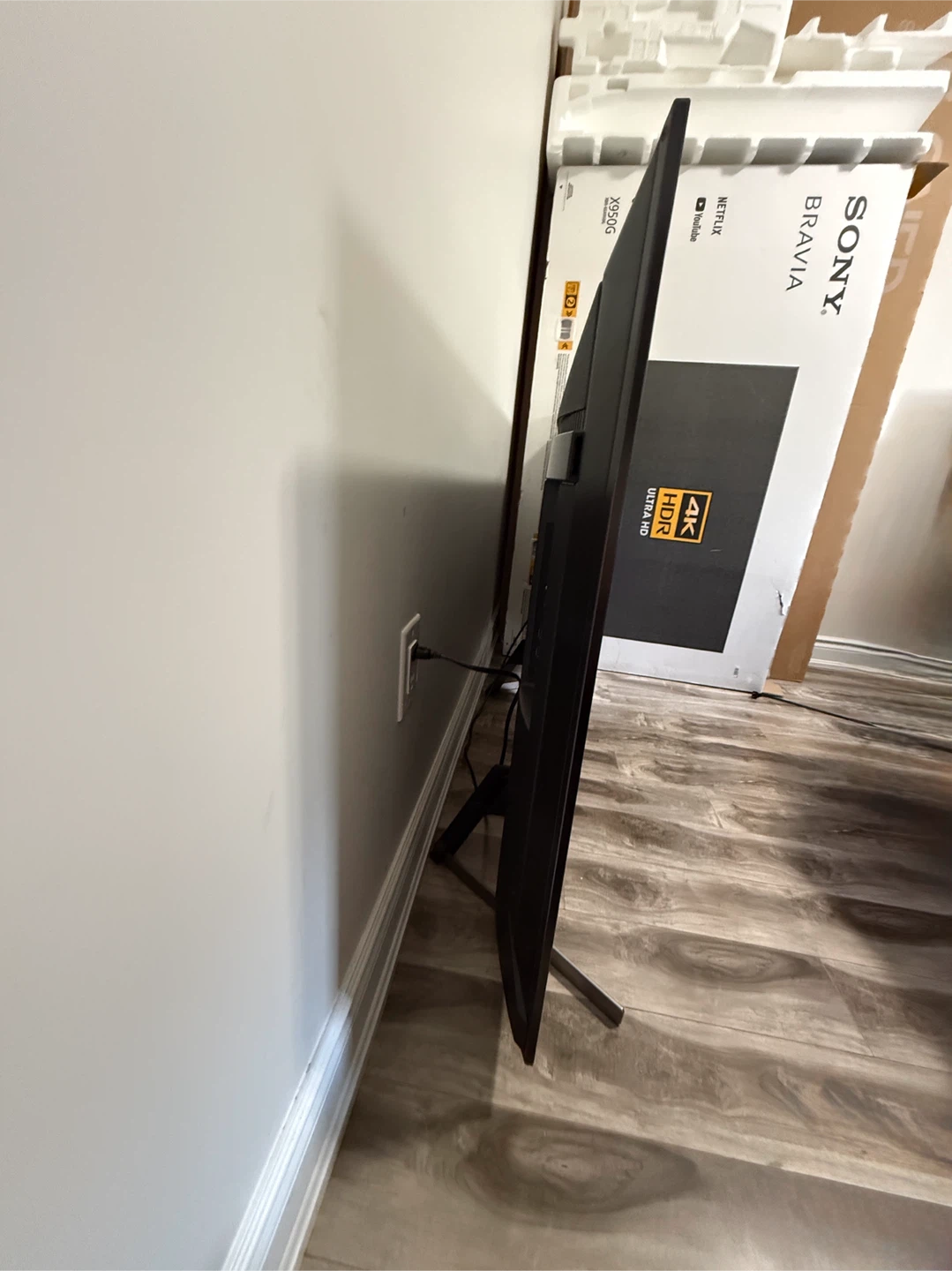 Sony Bravia 55" 4K HDR Smart TV - photo 3
