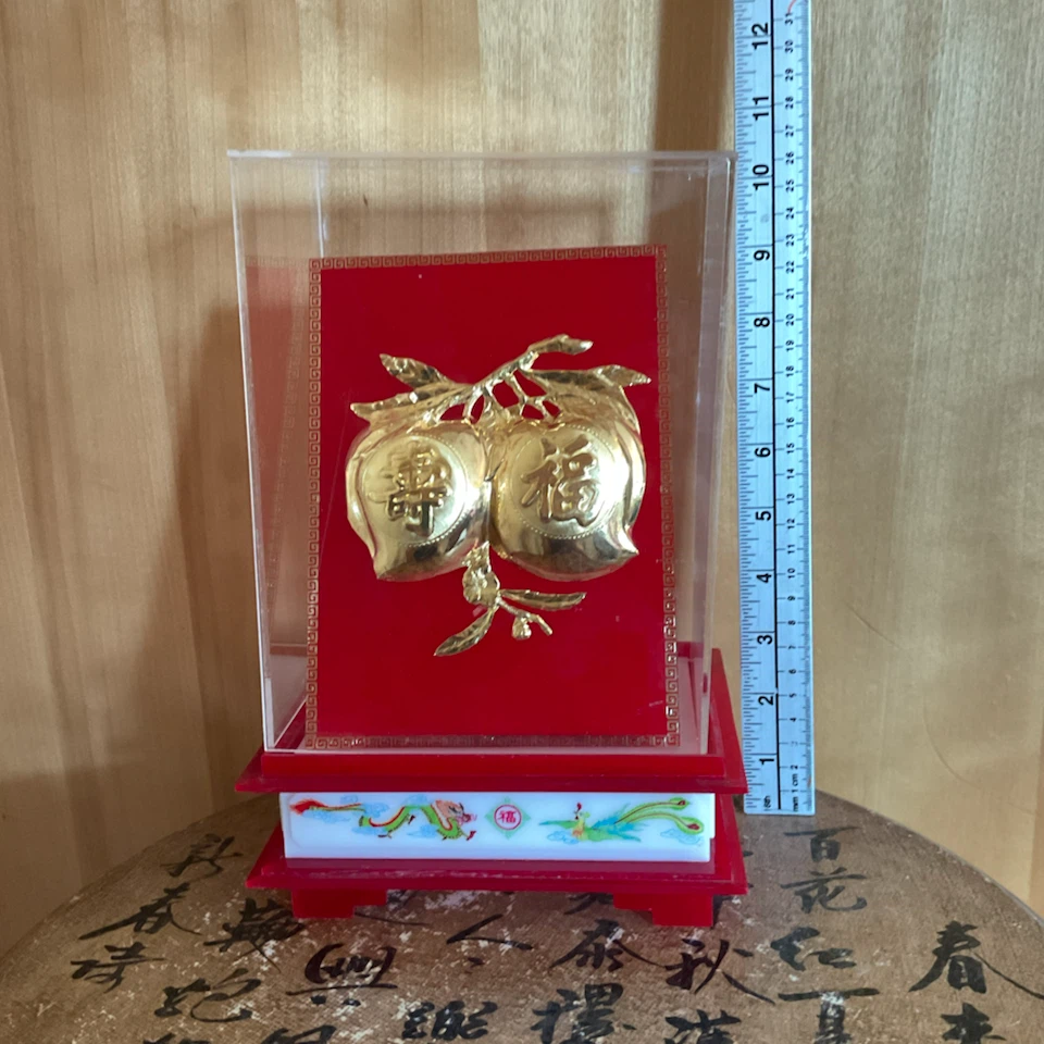 24K Gold Foil Longevity Peach Ornament – Gift Case - photo 4