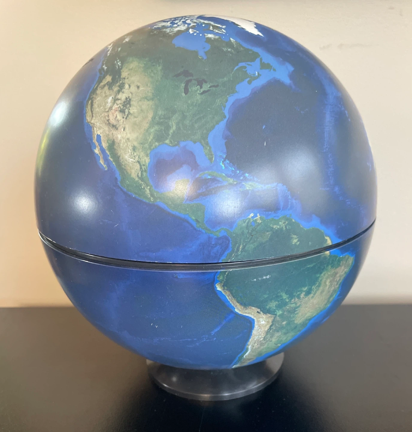 BBC Earth Planet Earth Limited Edition Globe - photo 3