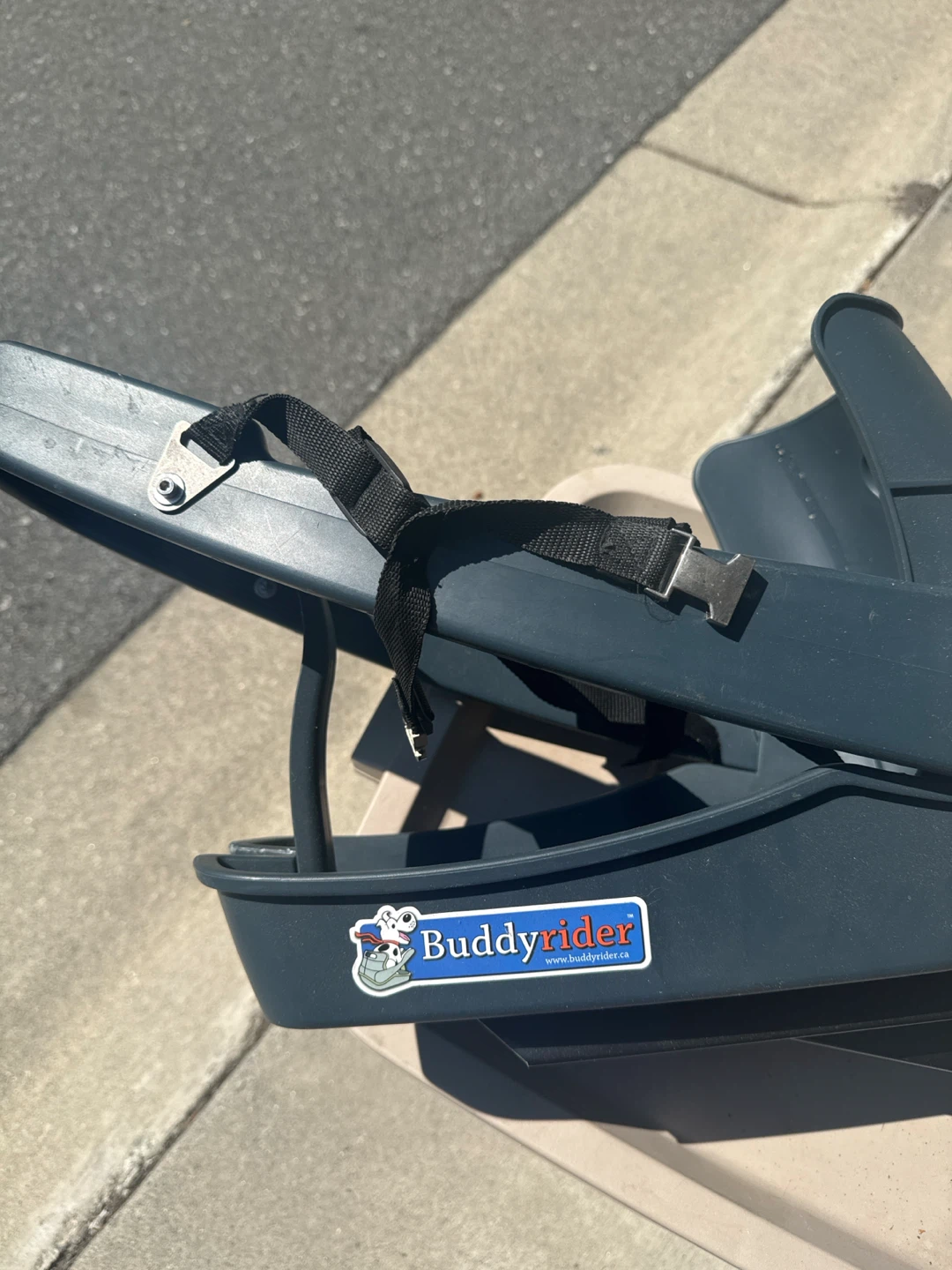 FOR SALE: BuddyRider Dog Bike Seat – Hardly Used! - photo 2