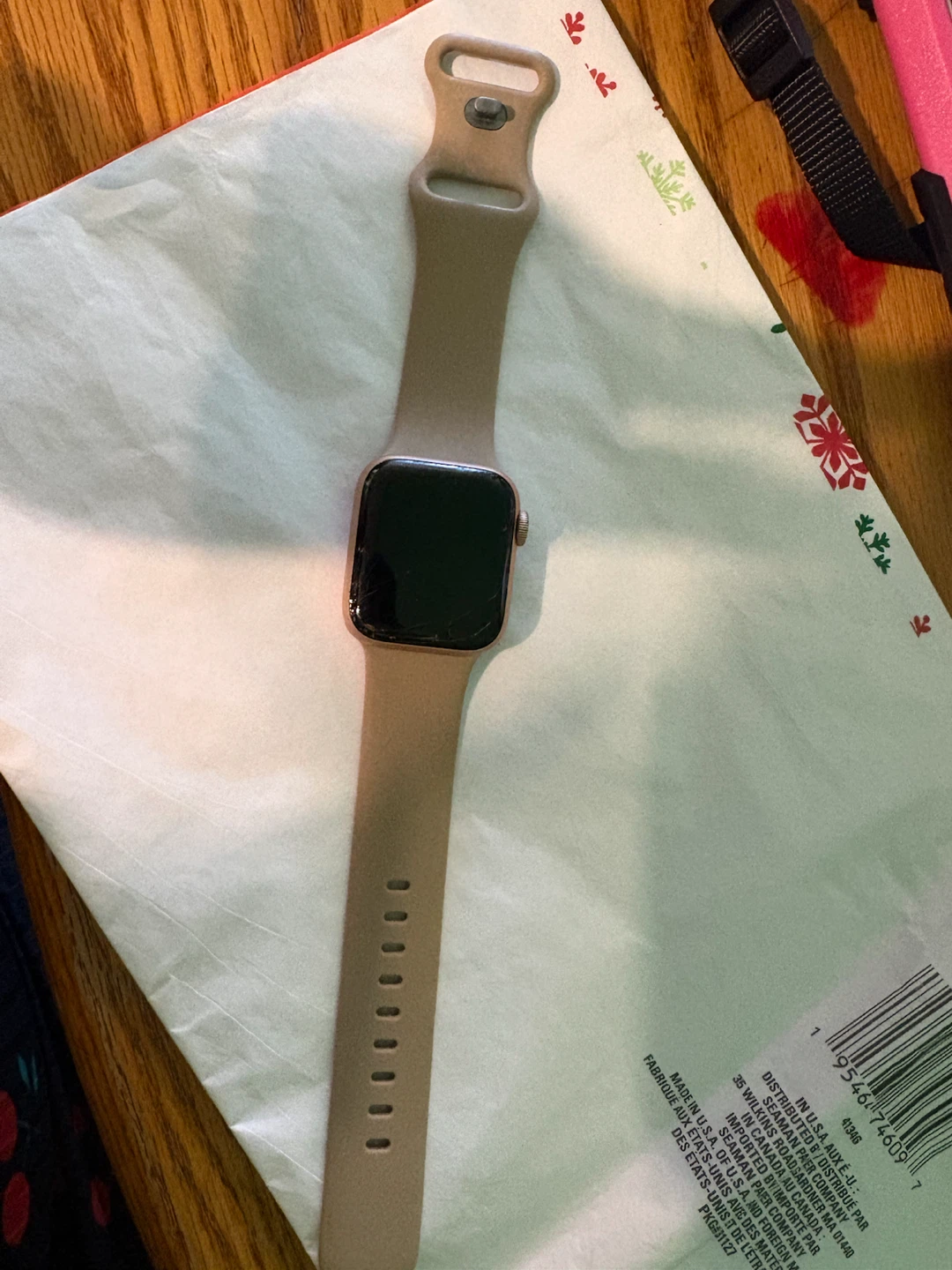 Apple Watch Series 5 Gold Aluminum Case - photo 4