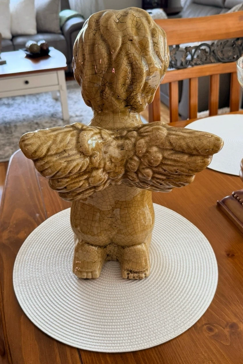 Ceramic Cherub Figurine - photo 3