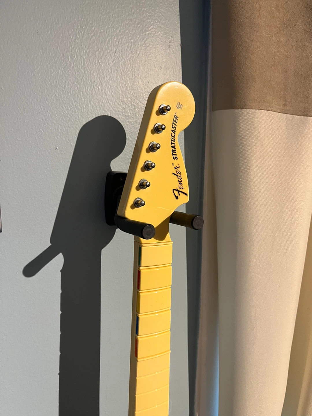 Rock Band Guitar, Receiver & Game - photo 4