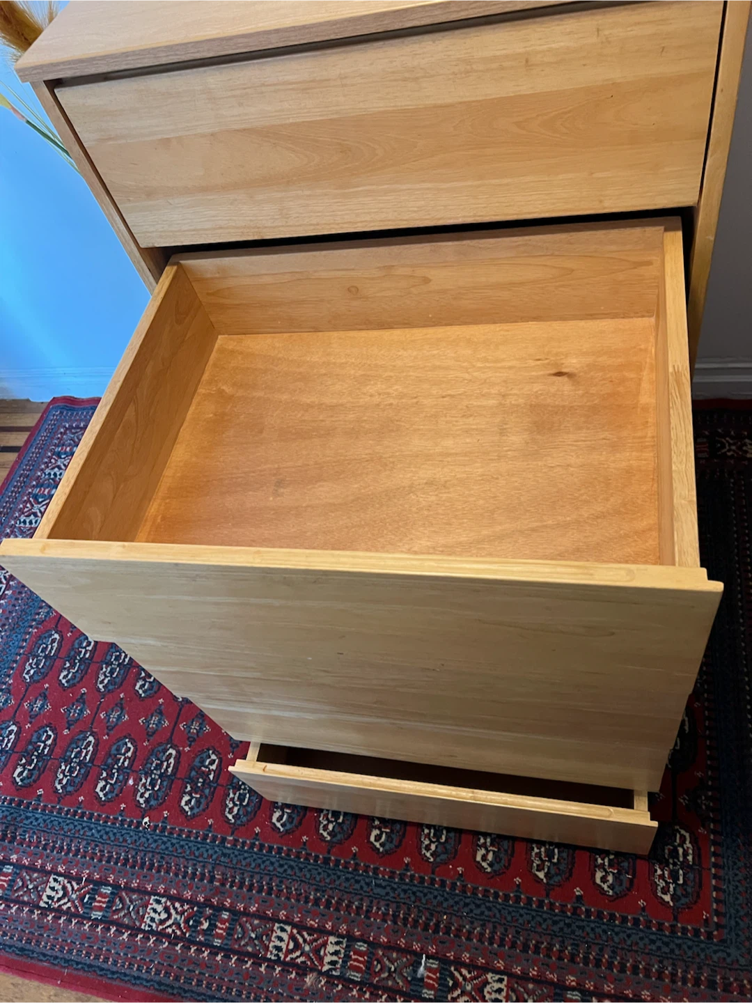 Wooden Spacious 5 Drawers Dresser - Delivery Available - photo 4