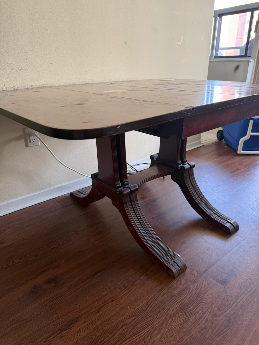 Extendable Dining Table