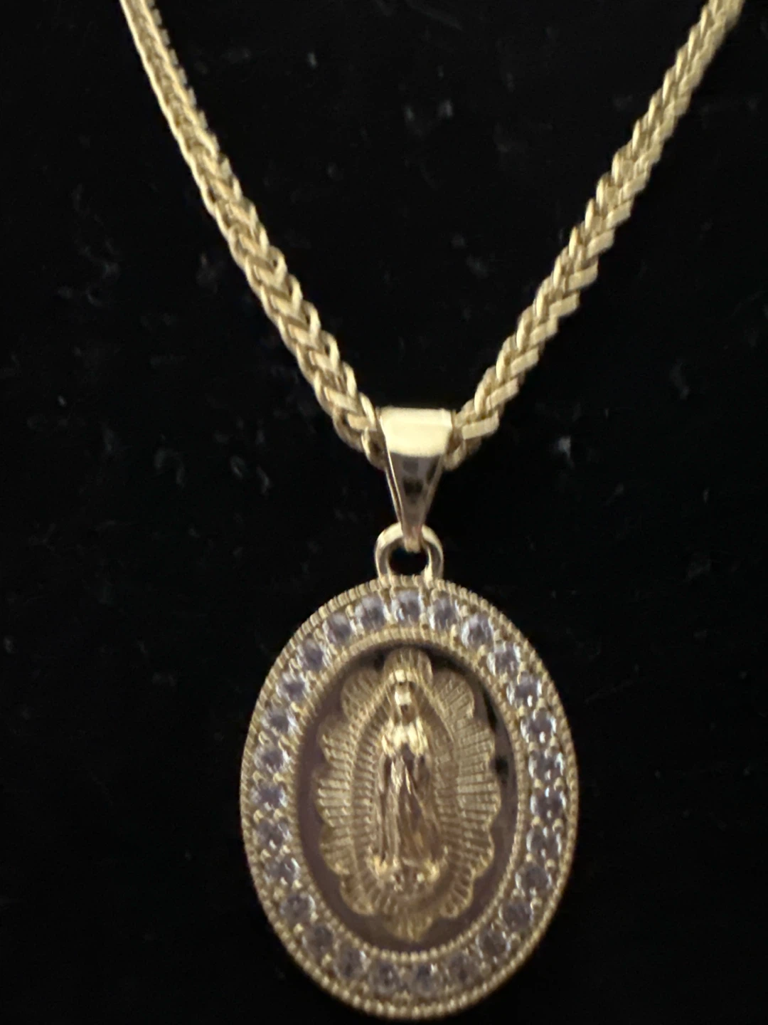 14kGold laminated Necklace with Virgin Mary Pendant - photo 2
