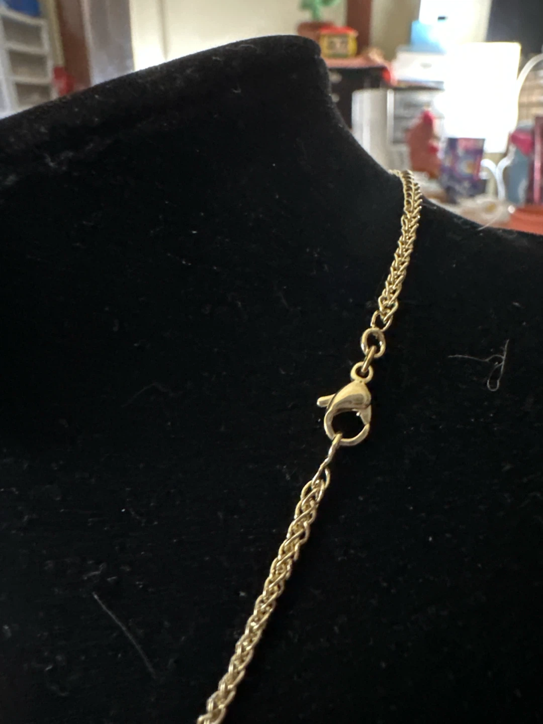 14kGold laminated Necklace with Virgin Mary Pendant - photo 3