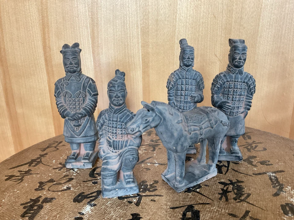 Vintage 1999 Xi'an Terracotta Warriors Boxed Set - photo 4