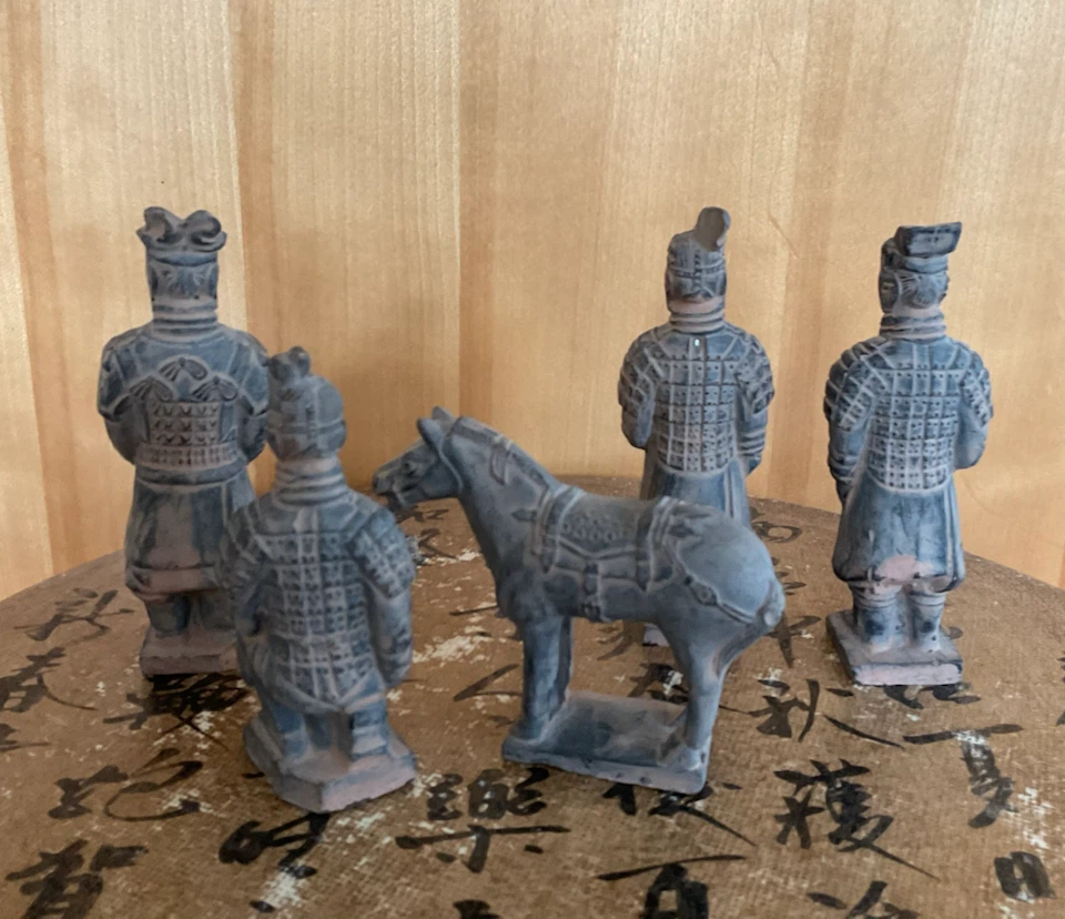 Vintage 1999 Xi'an Terracotta Warriors Boxed Set - photo 5