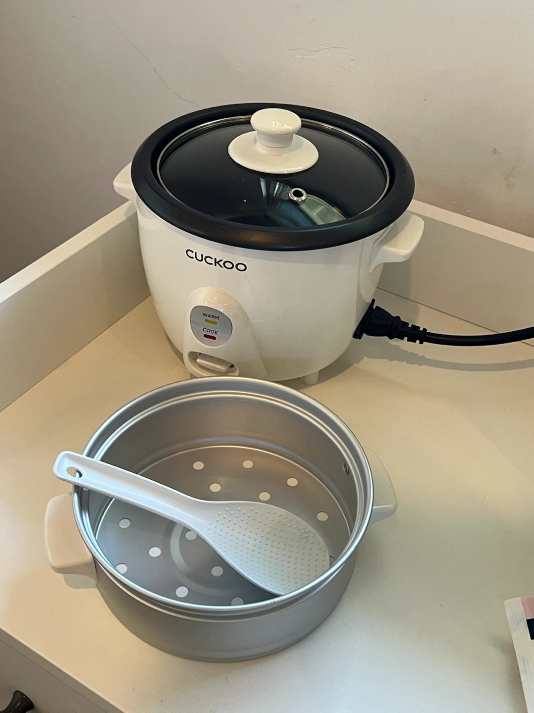 CUCKOO Rice Cooker and Steam Tray - photo 2