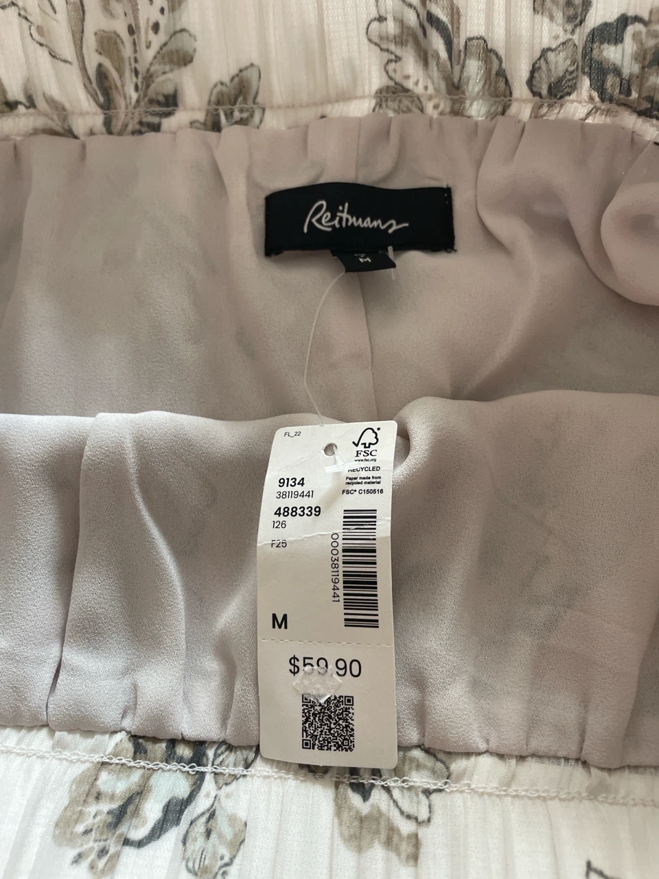 Brand new Reitmans Floral Midi Skirt - Size M - photo 2