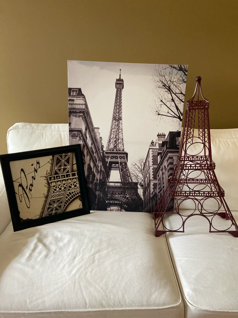 Eiffel Tower Themed Decor Set