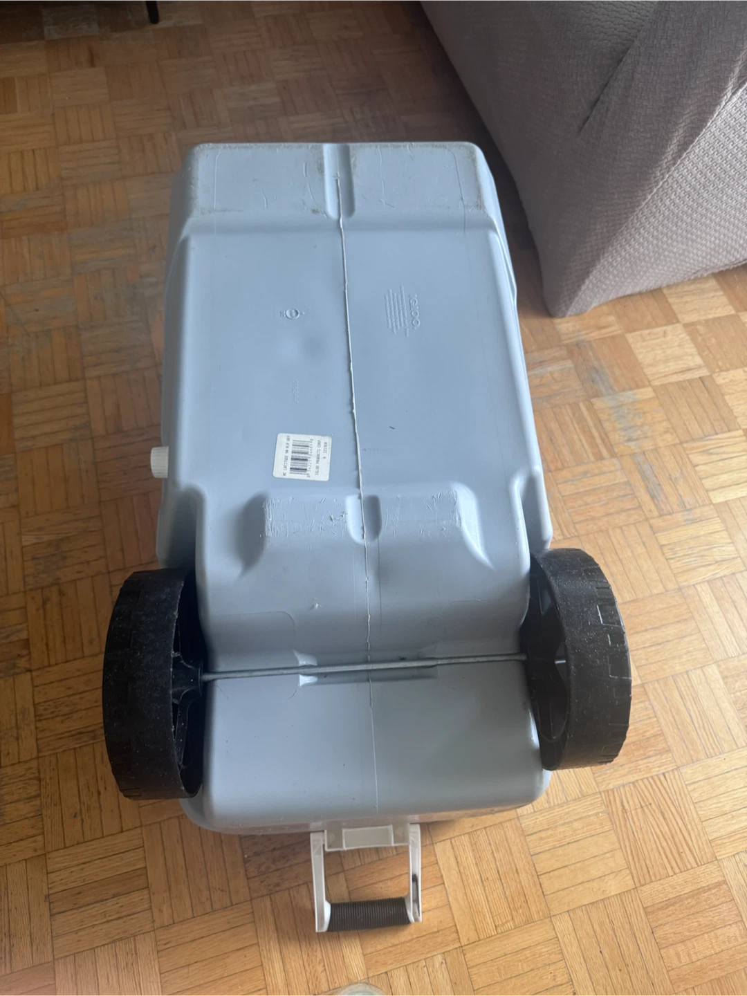 Igloo Latitude 90 Roller Cooler