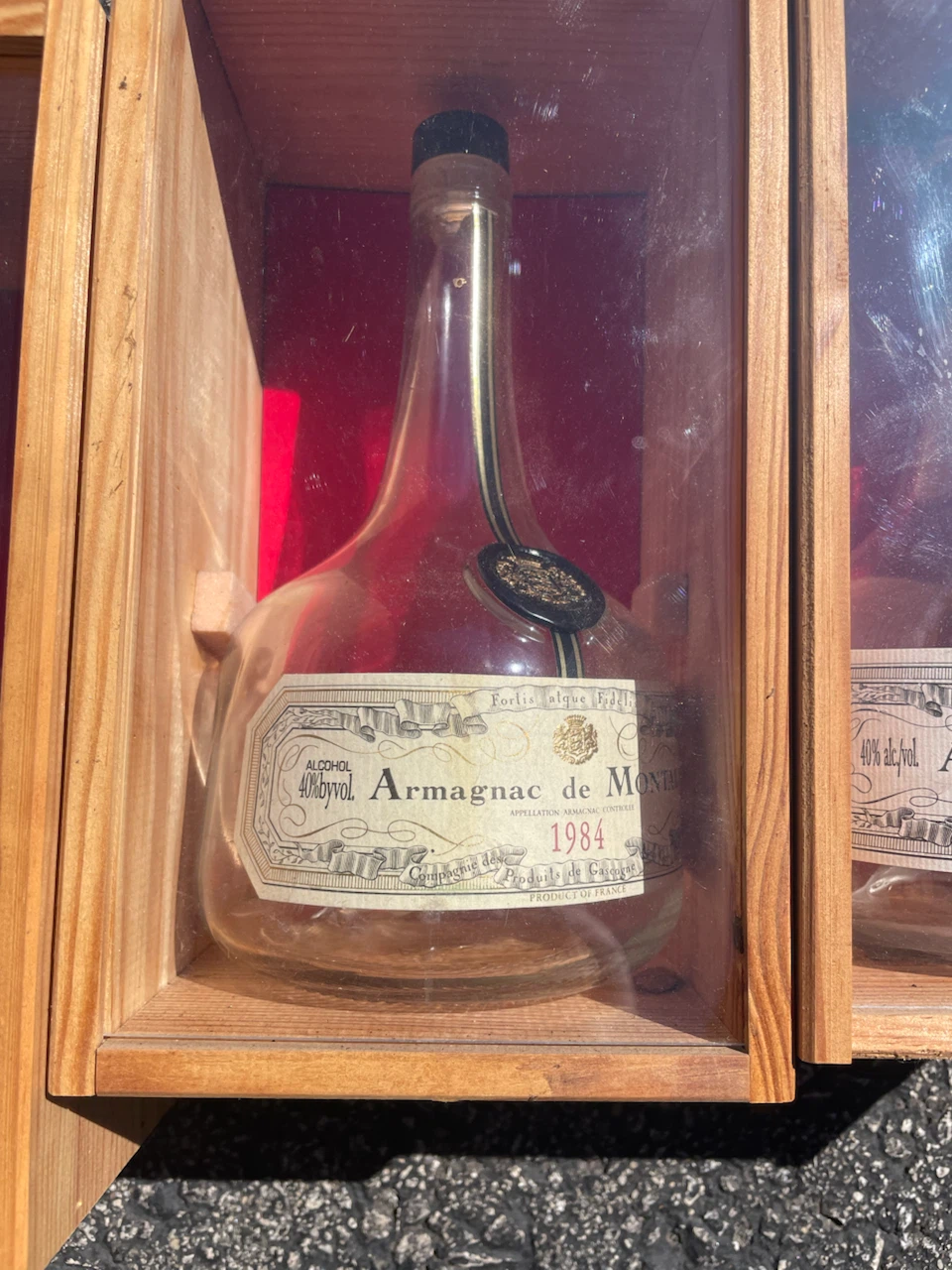 empty bottles Armagnac de Montal Collection (1984, 1987, 1988) - photo 4