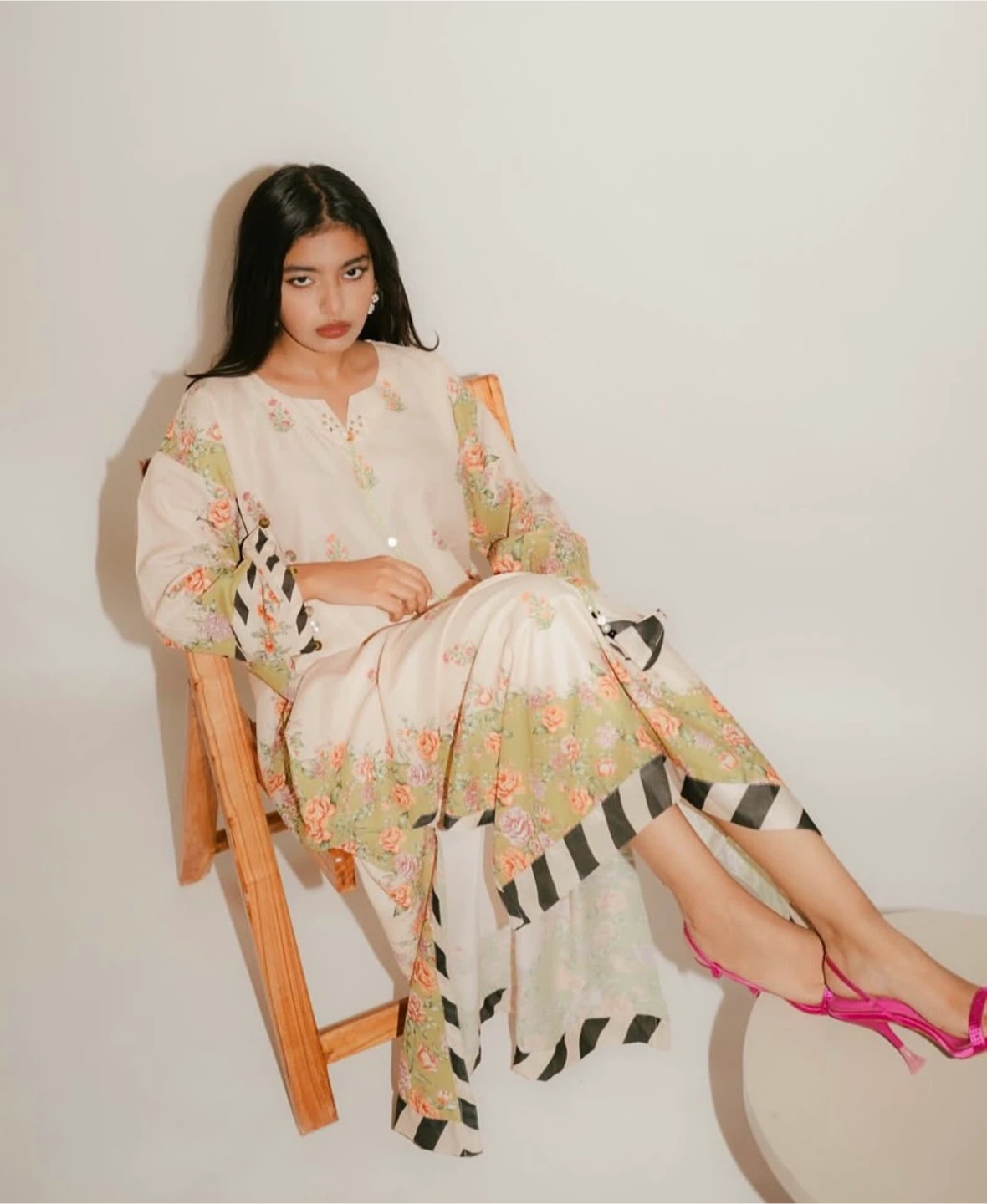 Women's Floral Print Long Kaaftan - Brand New with Tag - photo 4