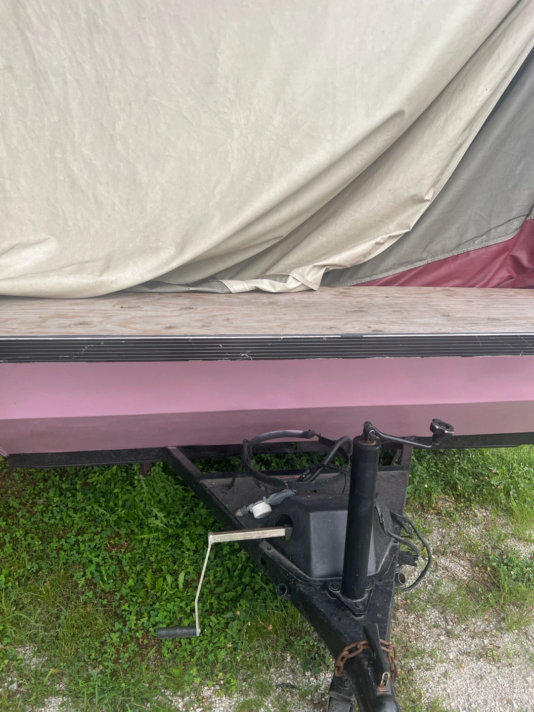Pink Pop-Up Camper Trailer - photo 3
