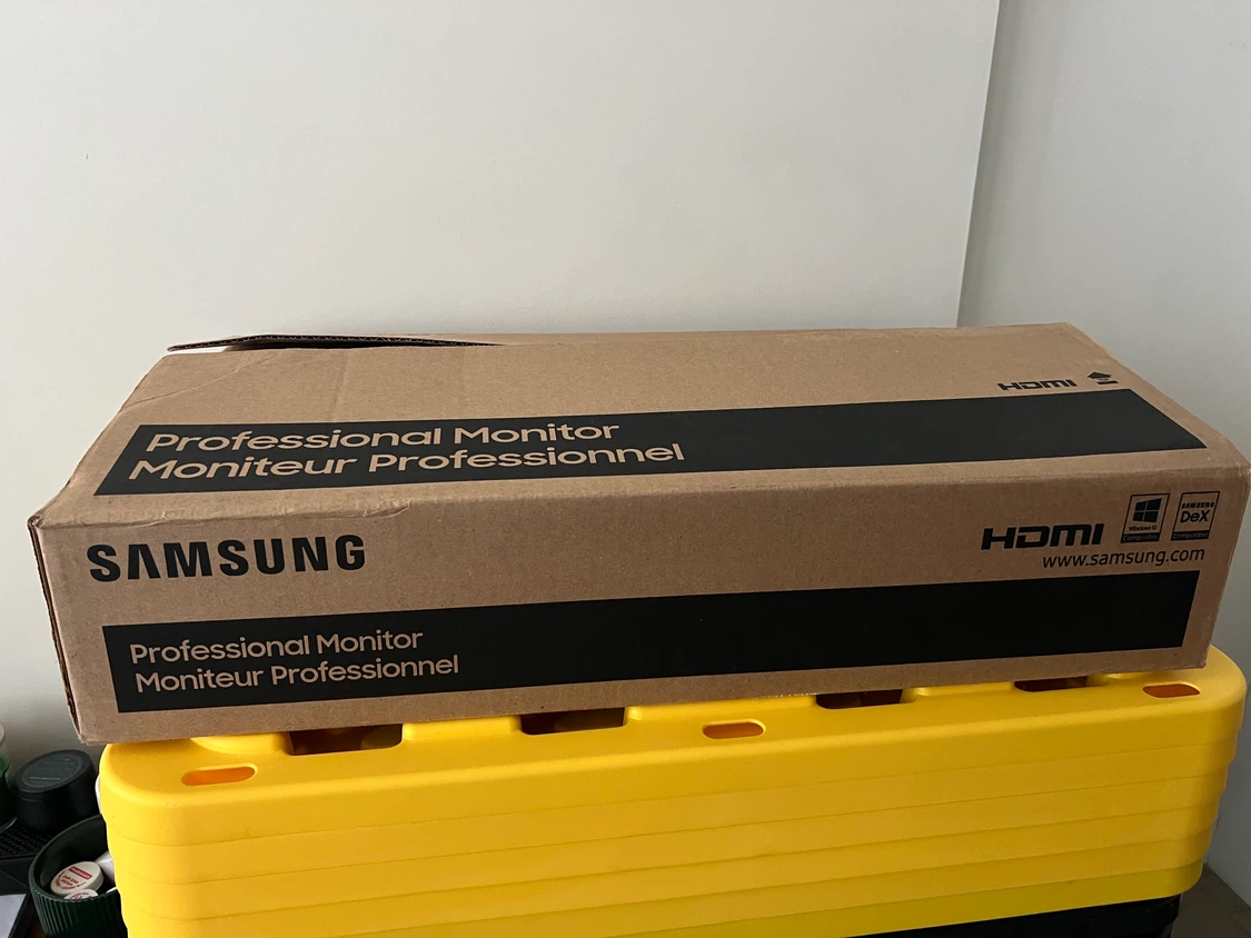 Samsung Professional Monitor – 27” Full HD - photo 4