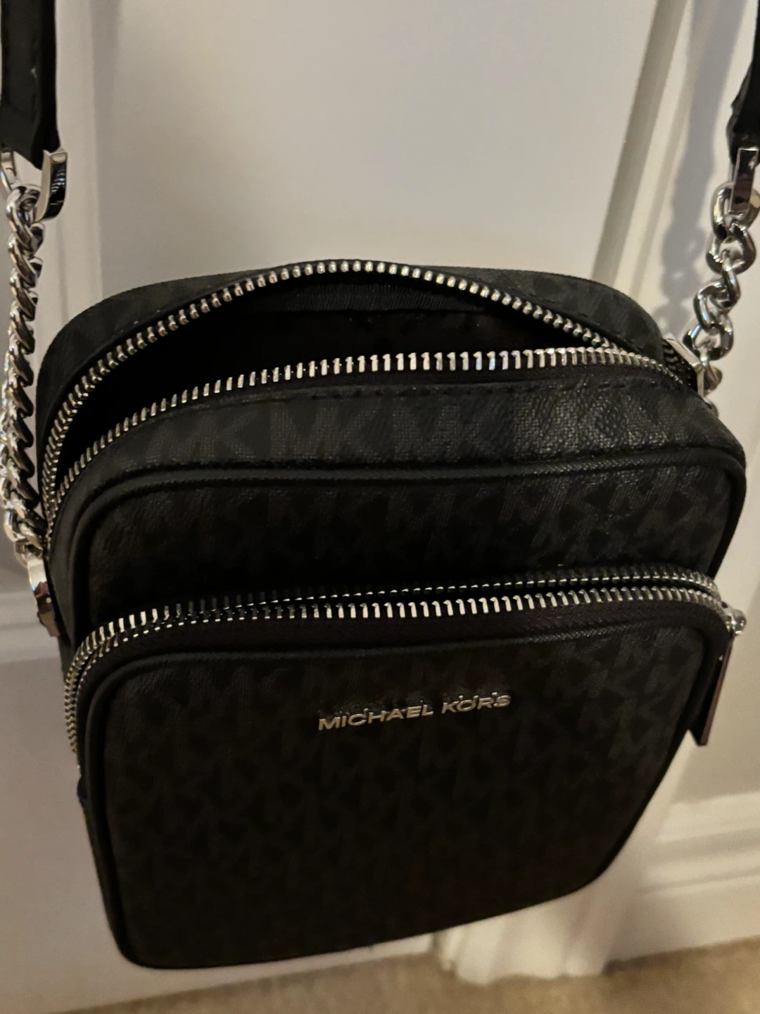 M Kors Jet Set Travel Medium Logo Crossbody Bag - photo 3