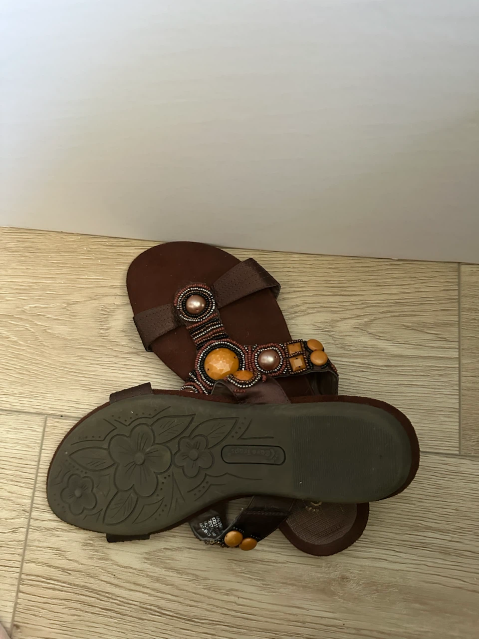 Bare Traps Brown Beaded Sandals - photo 2