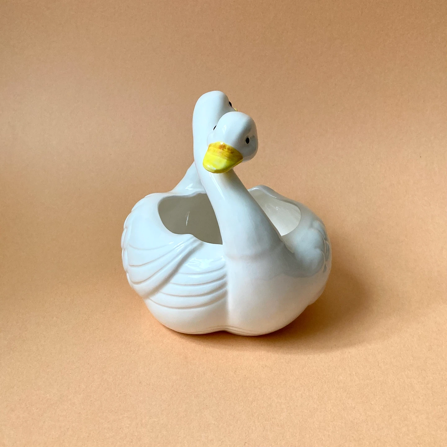 Vintage Swans Planter - photo 2