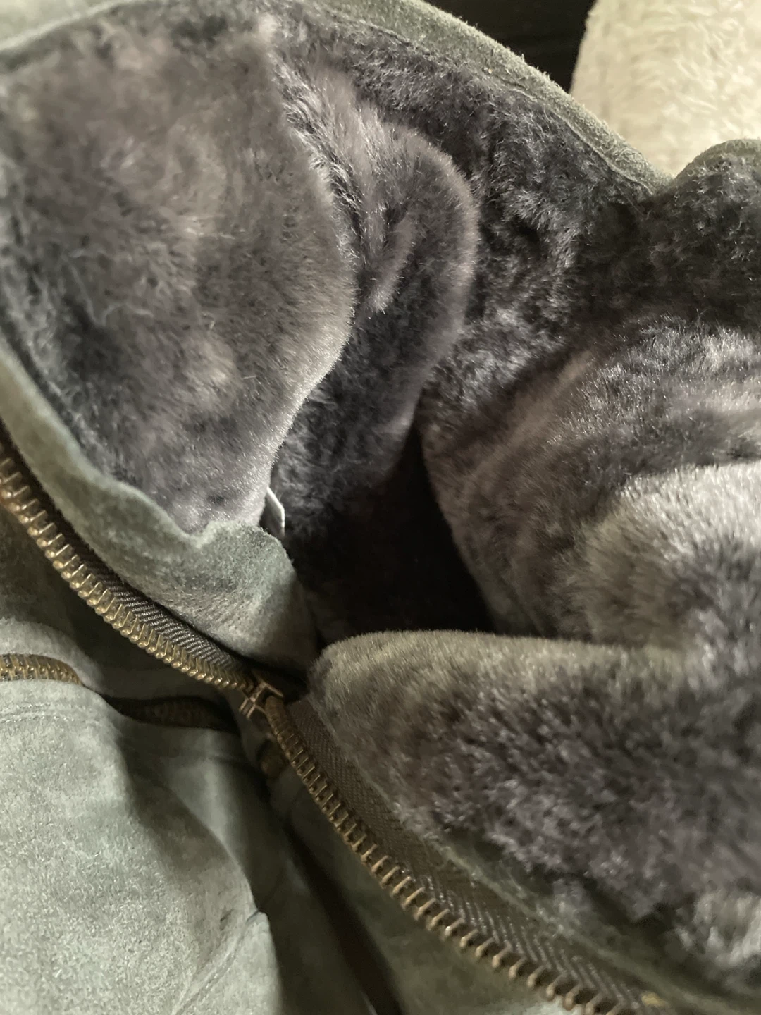 UGG Collection Grey Suede Boots - photo 5