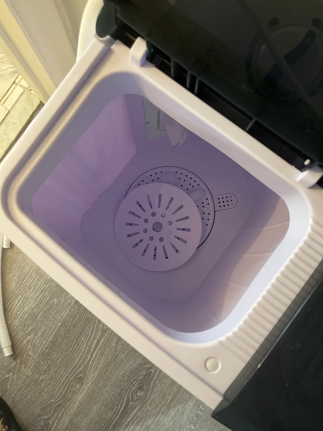 Compact Twin Tub Washing Machine - photo 3