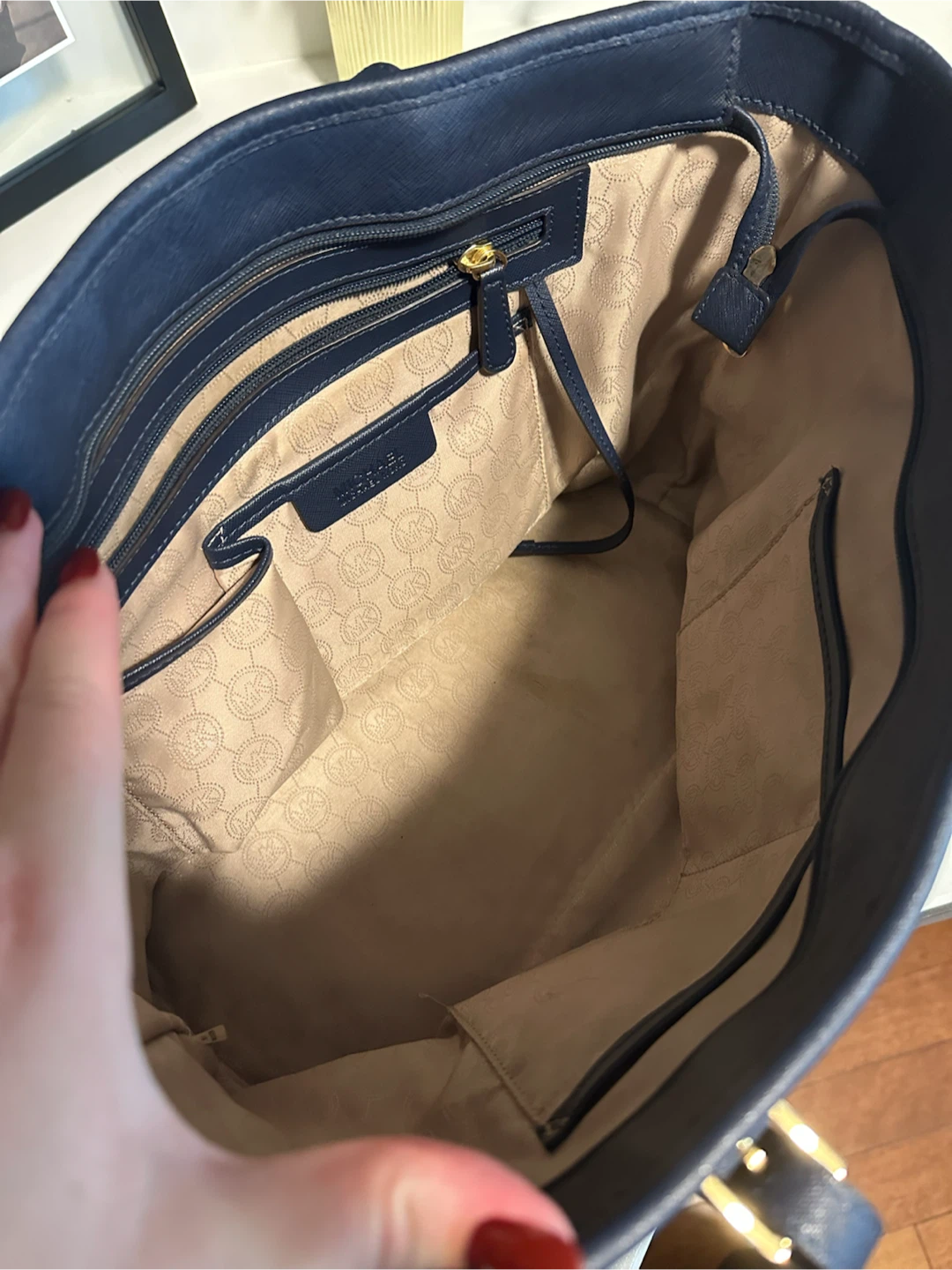 Michael Kors Navy Tote Bag and Wallet Set - photo 3