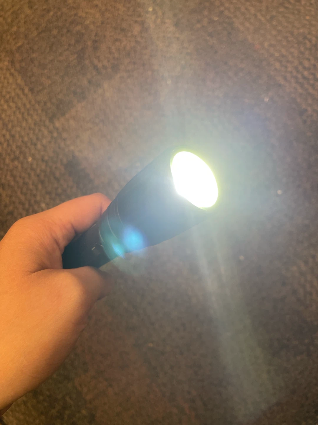 Maximum LED Flashlight - photo 3