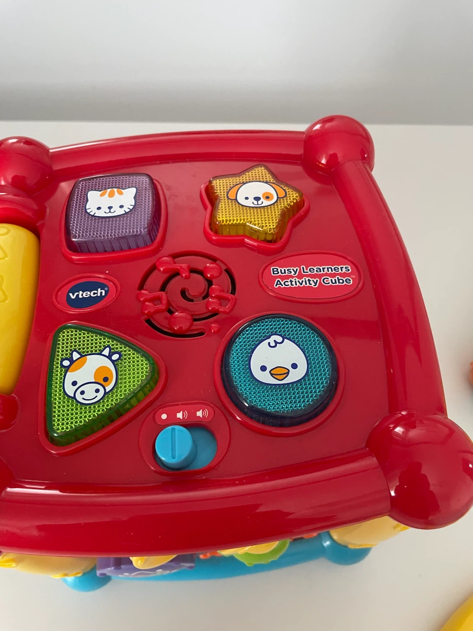 VTech Busy Learners Cube, Bear’s Baby Laptop, Musical Rhymes - photo 2