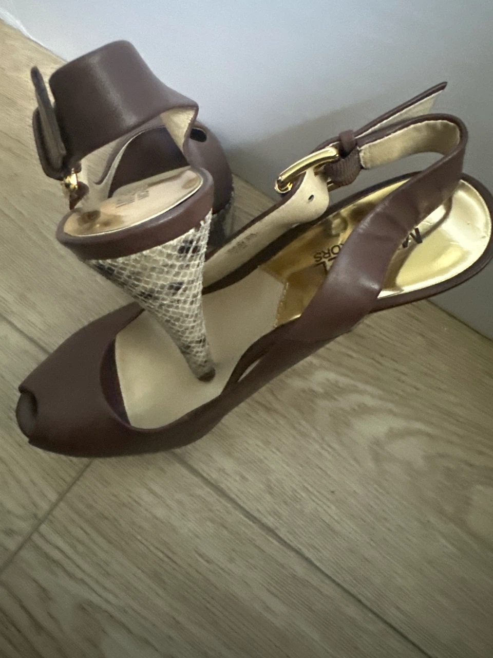 Michael Kors Peep Toe Heels - photo 2