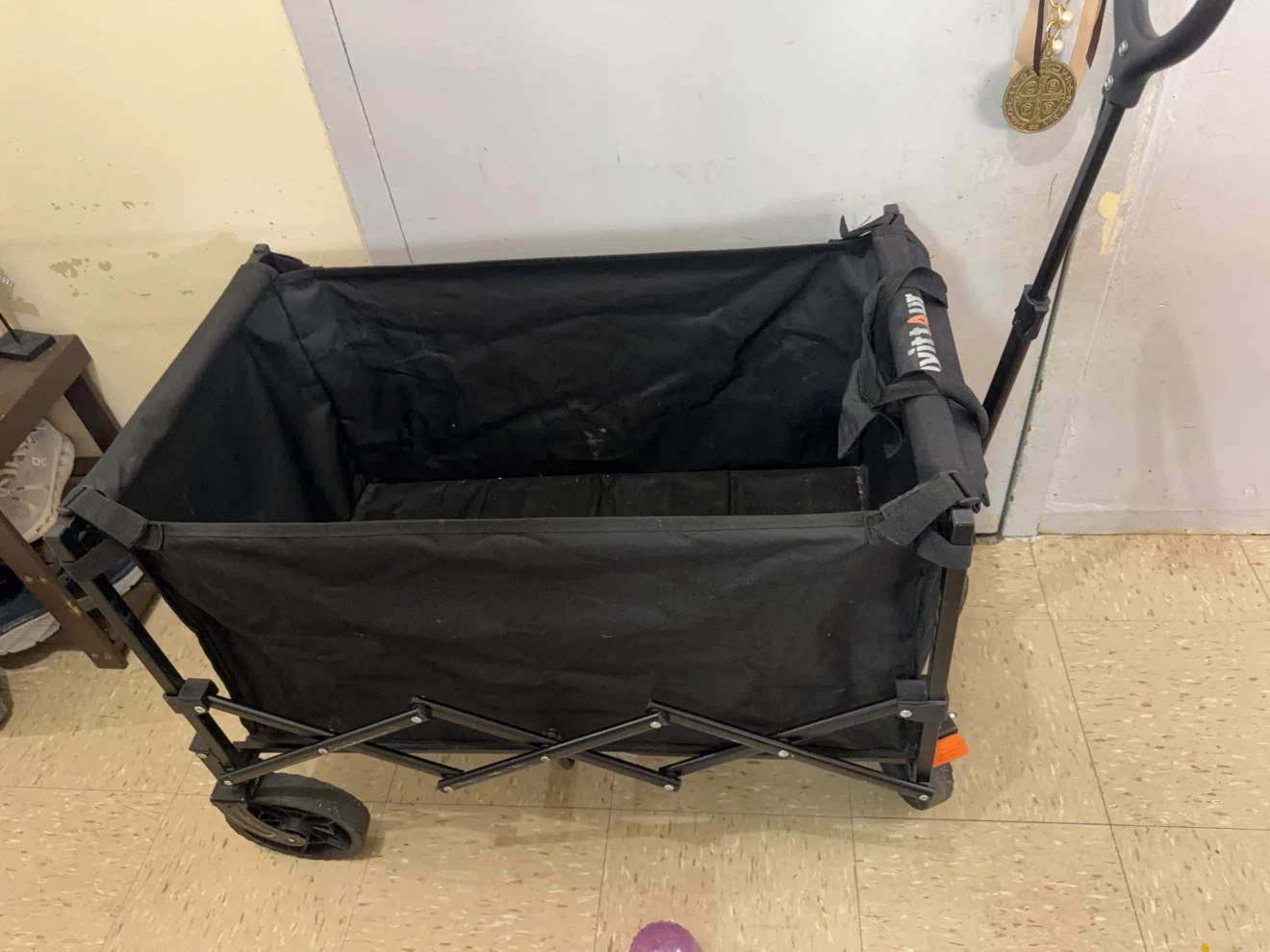 Black Folding Outdoor Wagon