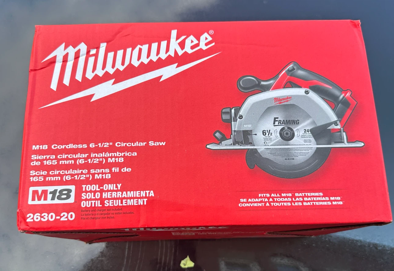 Milwaukee M18 Cordless 6-1/2" Circular Saw (Tool-Only) - photo 3