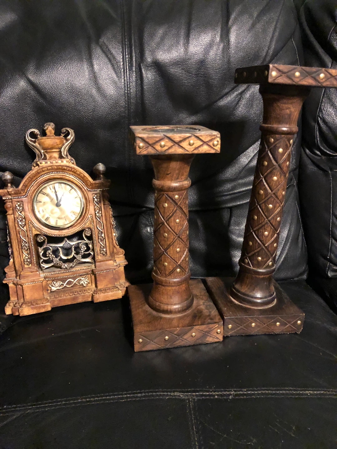 Decorative Table Clock with Pedestals & 2 Pillar Candle Holders