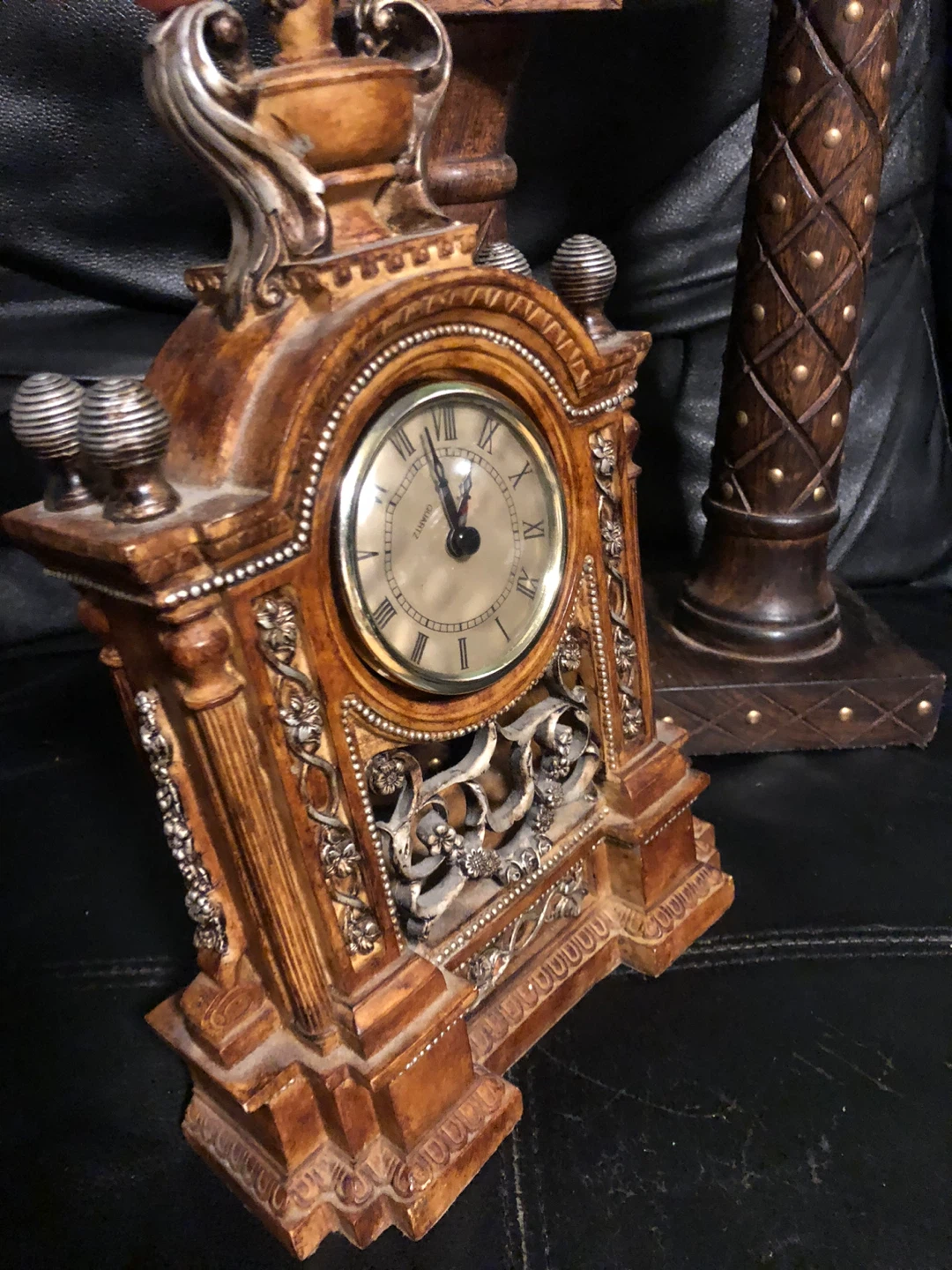 Decorative Table Clock with Pedestals & 2 Pillar Candle Holders - photo 4