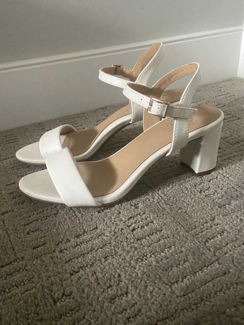 White heels  || size 5