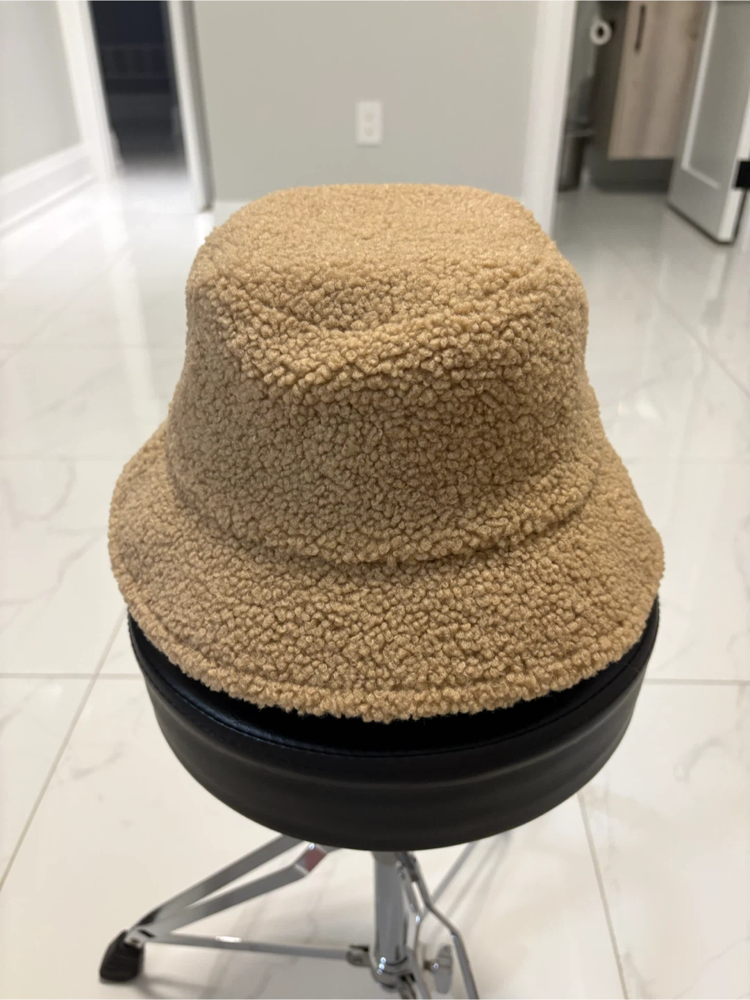 Uniqlo Sherpa Bucket Hat