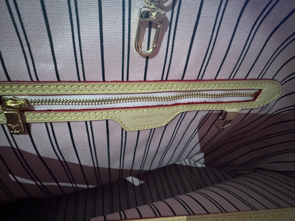 LOUIS VUITTON Bag - photo 4