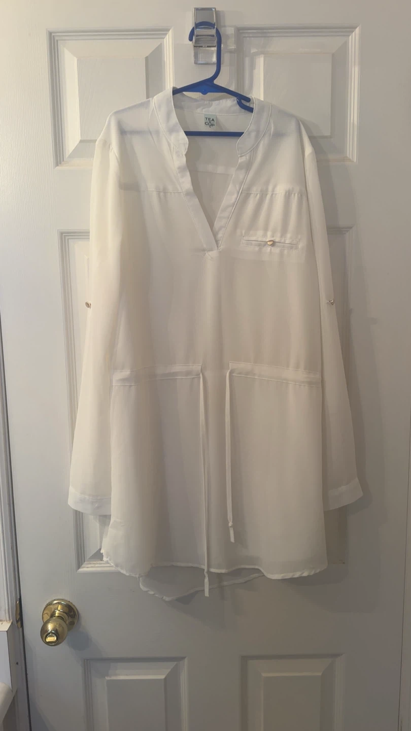 White Tea and Leaf Pullover Tunic