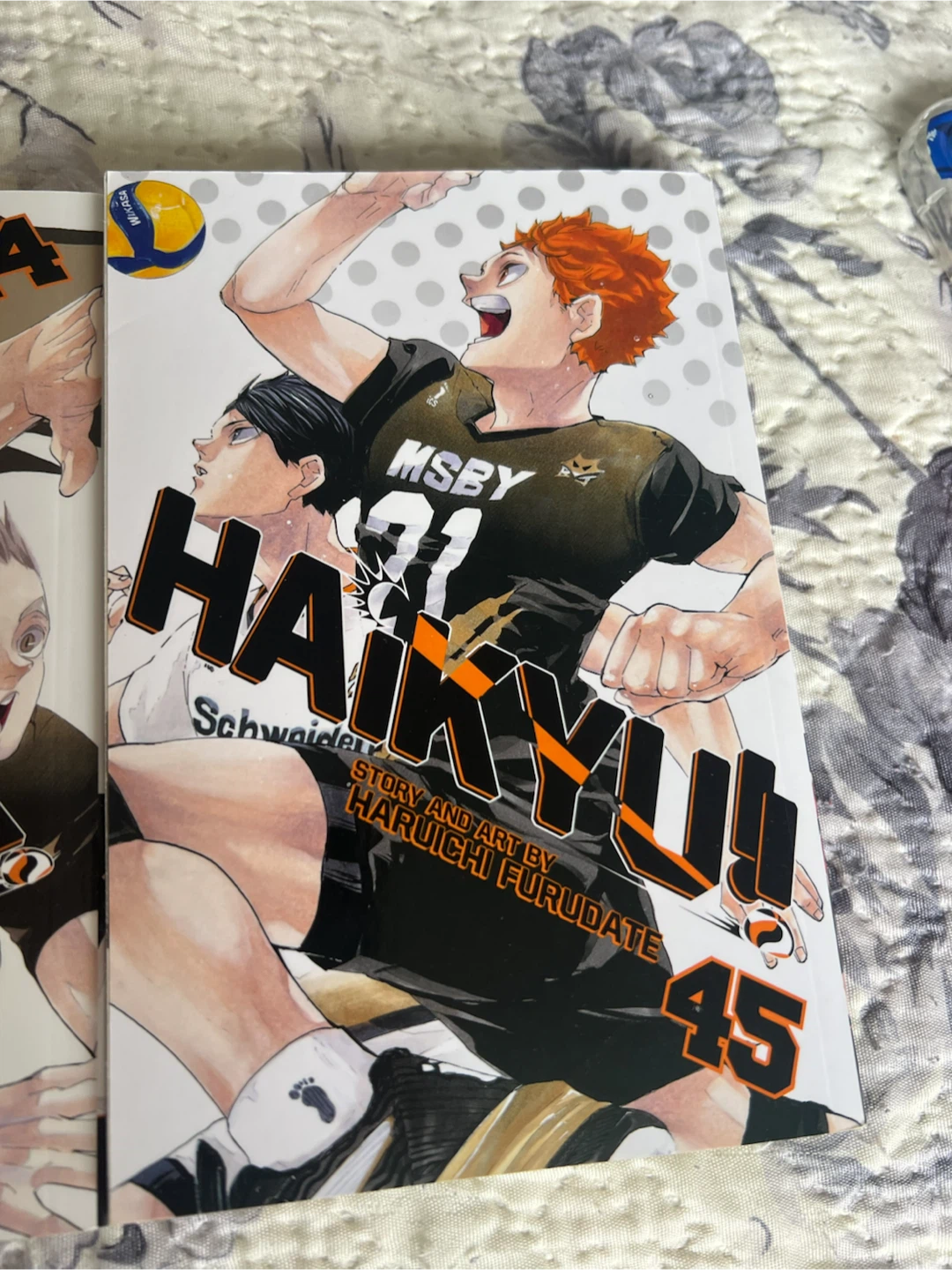 Haikyuu!! Manga Volumes 43, 44, 45 - photo 4