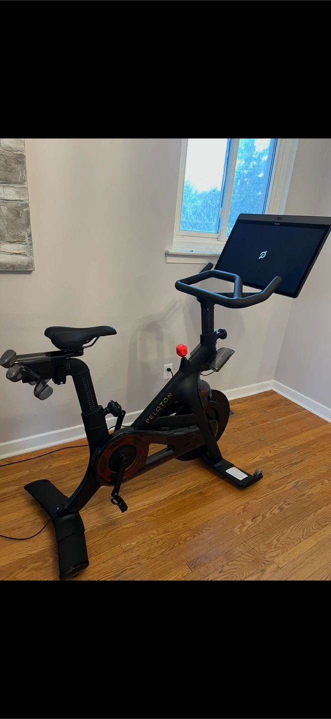 Peloton Plus Bike - photo 4
