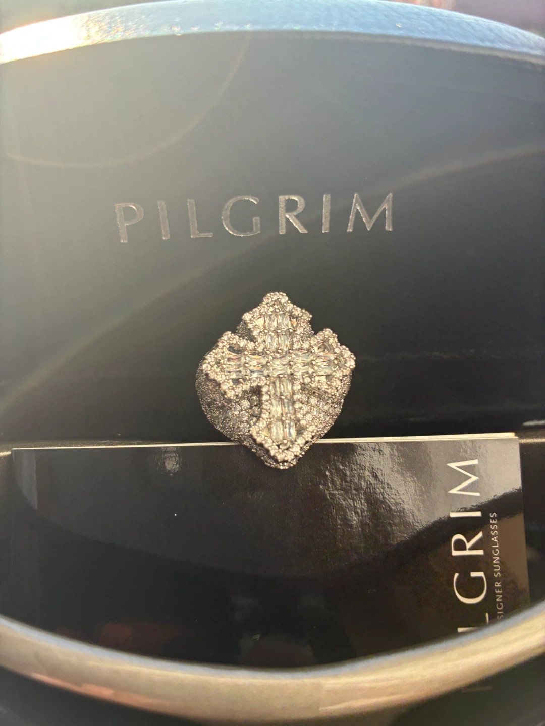 Pilgrim sunglasses & Cross Ring - photo 3