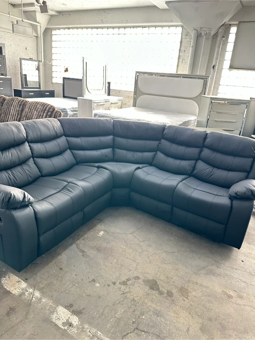 Black sectional - photo 3