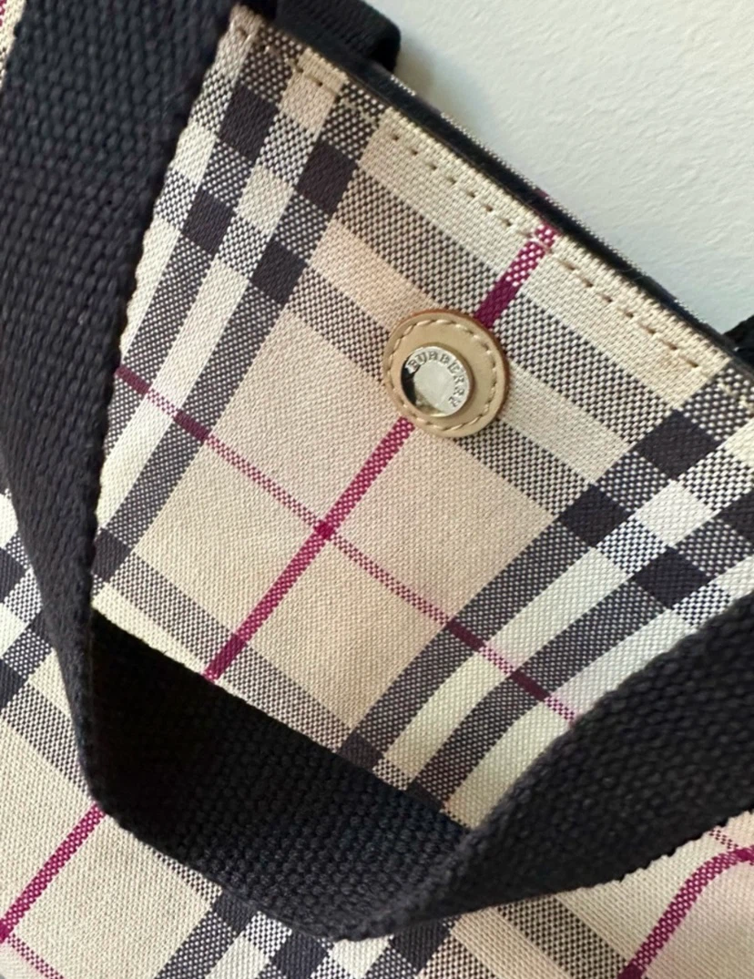Burberry Tote Bag - photo 3