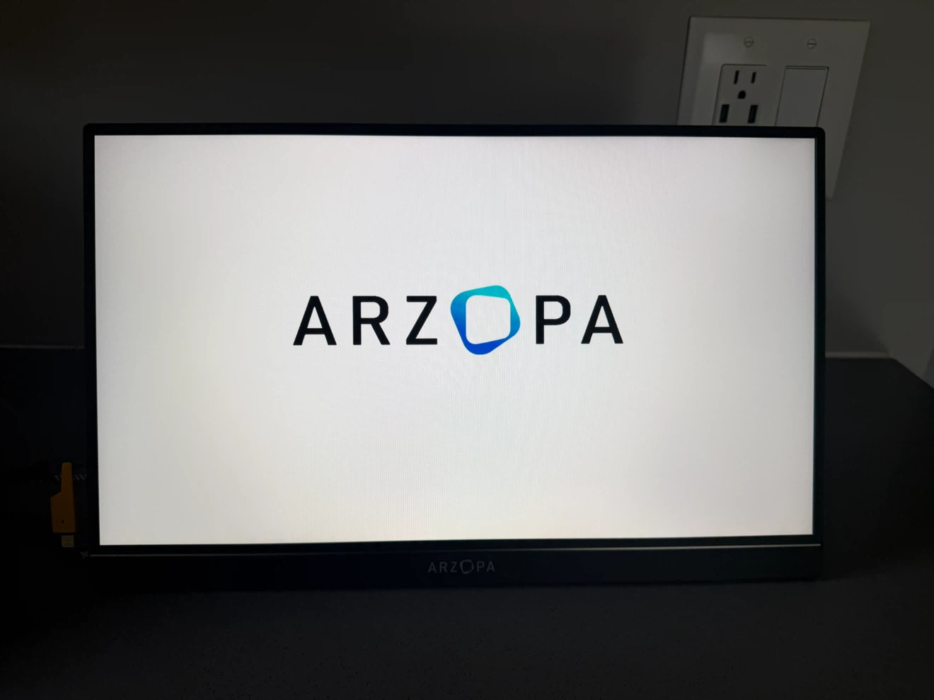 ARZOPA Portable Monitor 144Hz HDR