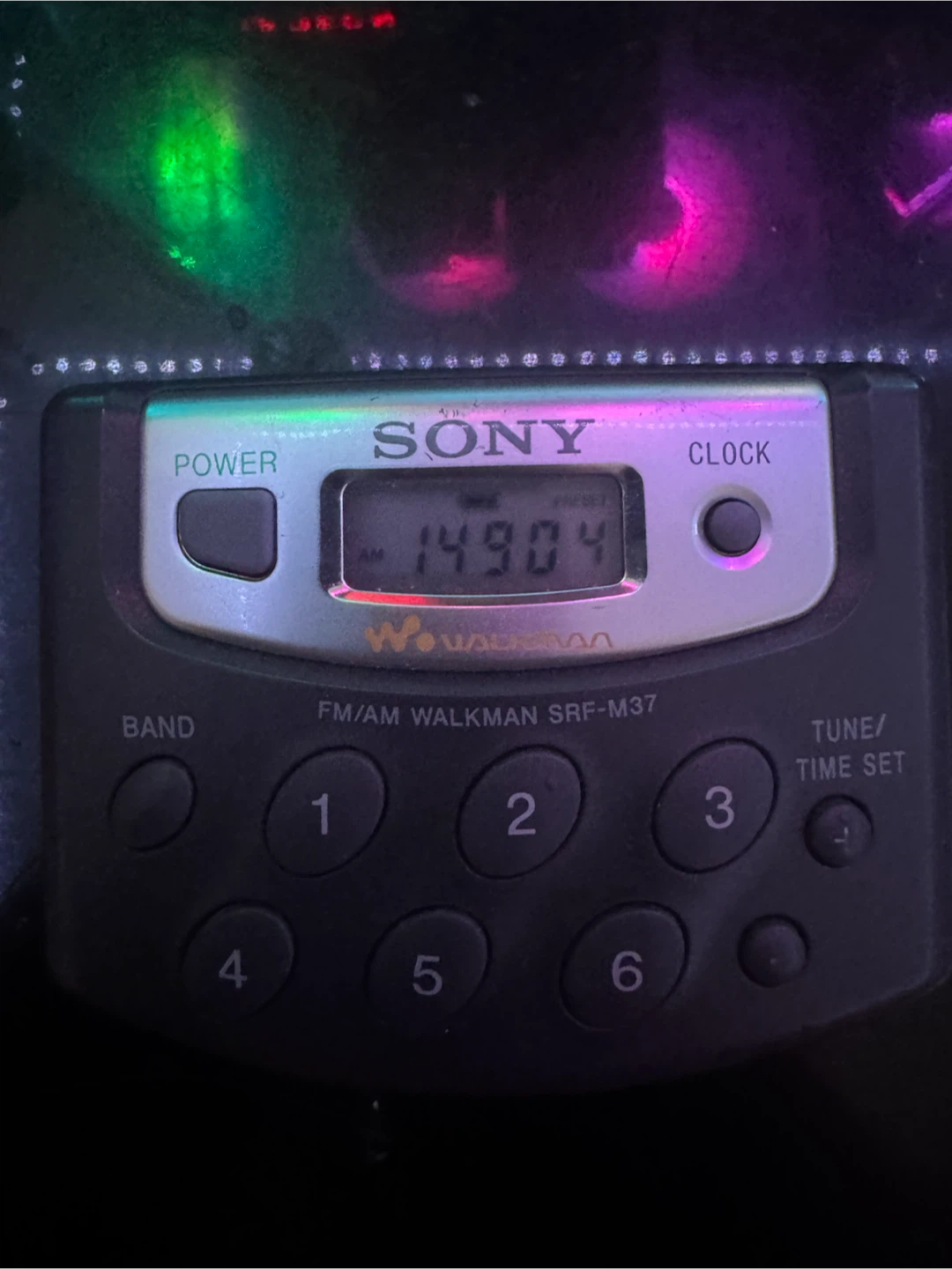 Sony Walkman SRF-M37 / SRF-M37W Digital AM/FM Pocket Radio