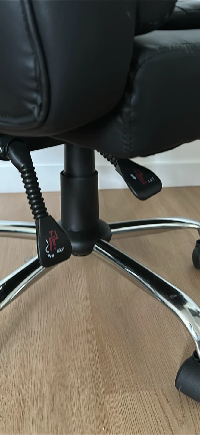 Black Faux Leather Office Chair with Footrest - photo 3